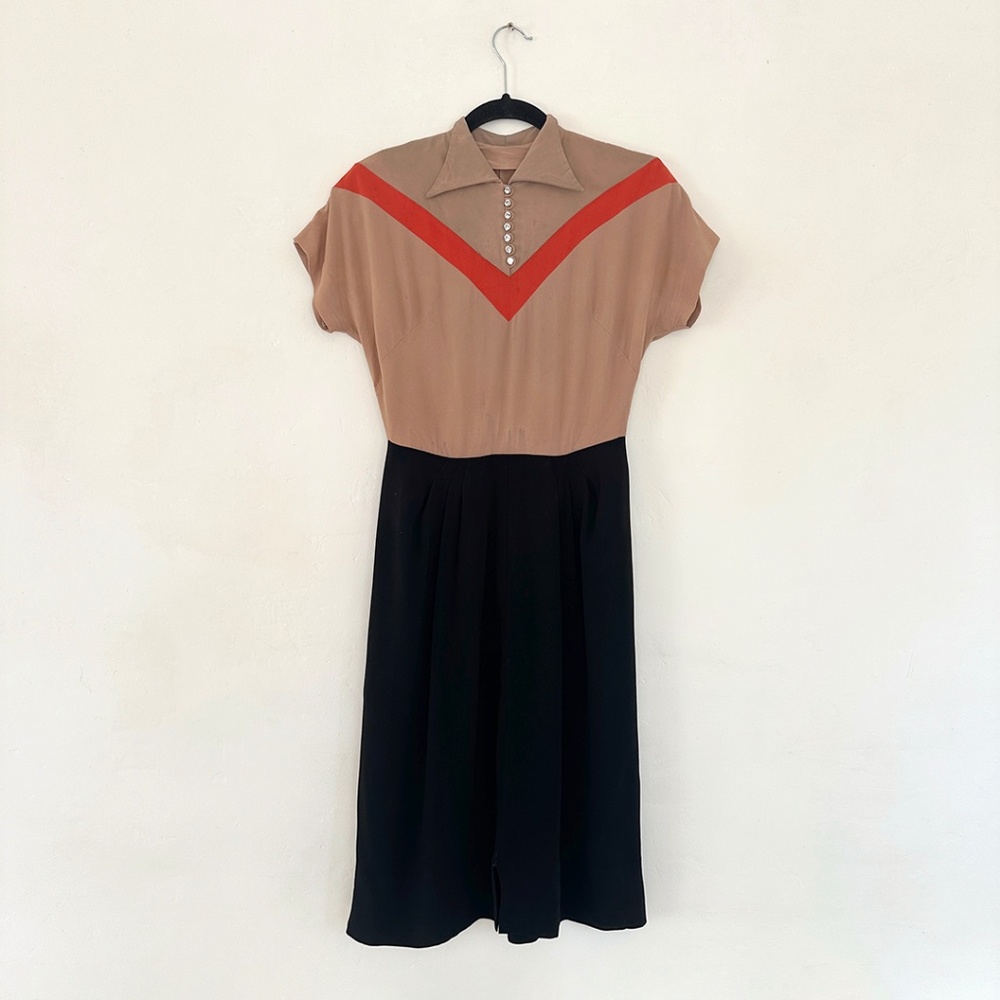 vintage 1940s colorblocked rayon dress rhinestone button prada bode 30s 40s S